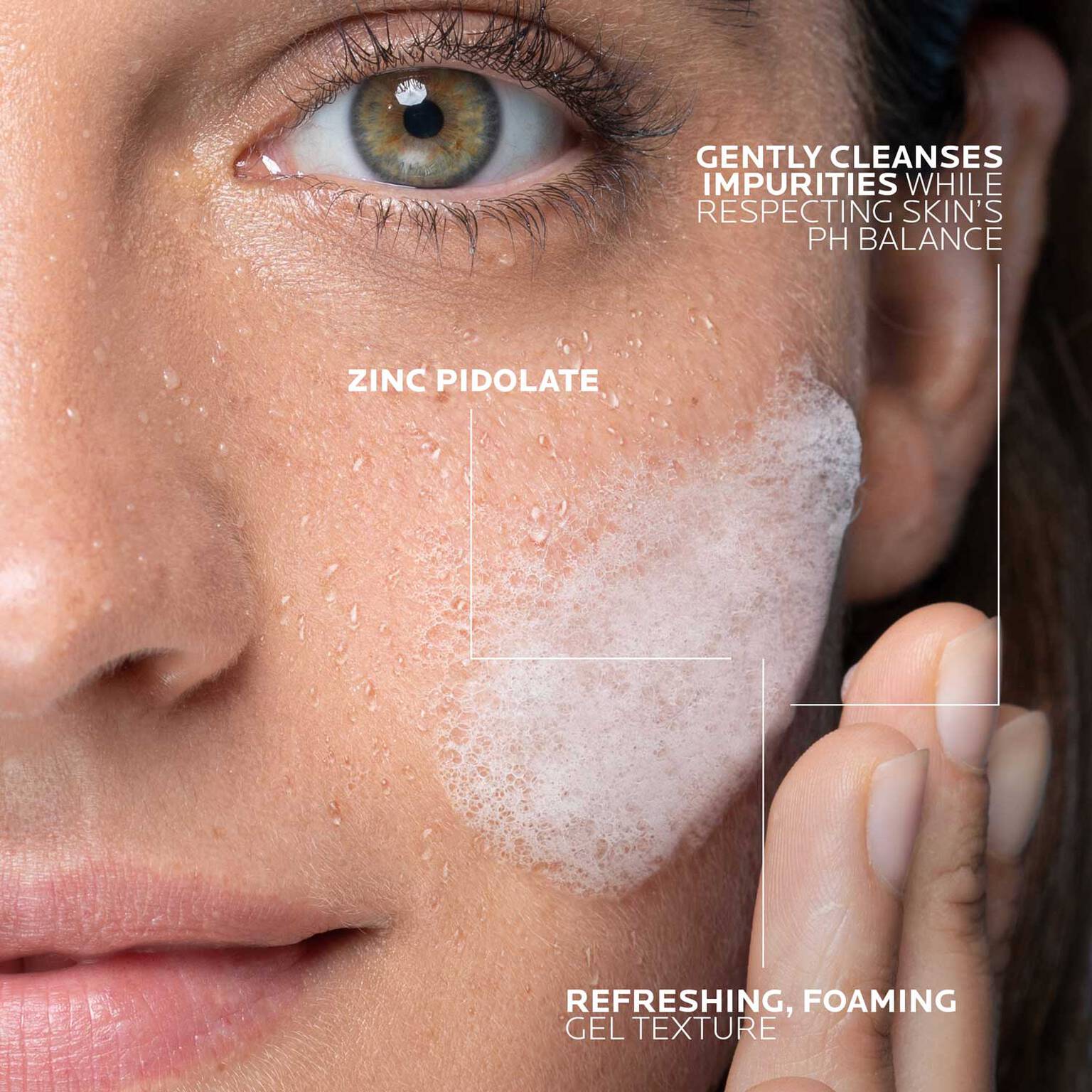 effaclar-gel-facial-wash-for-oily-skin-p9 LaRochePosay-Product-Effaclar-Effaclar-Foaming-Gel-400ml-3337872411991-texture-REV.jpg